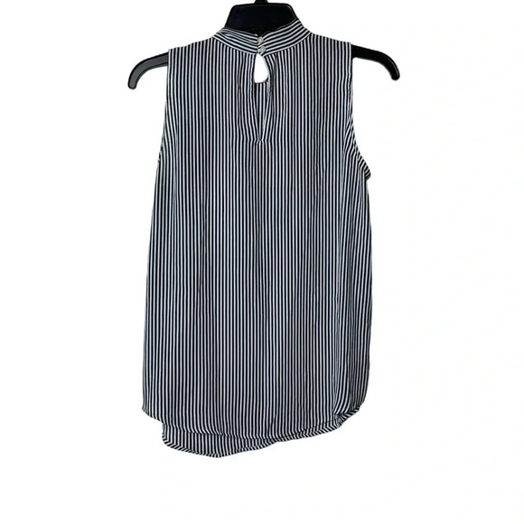1752. LOFT OUTLET STRIPED SLEEVELESS TOP SIZE XSMALL MOCK NECK WITH BOW KEYHOLE‎ - Picture 7 of 10